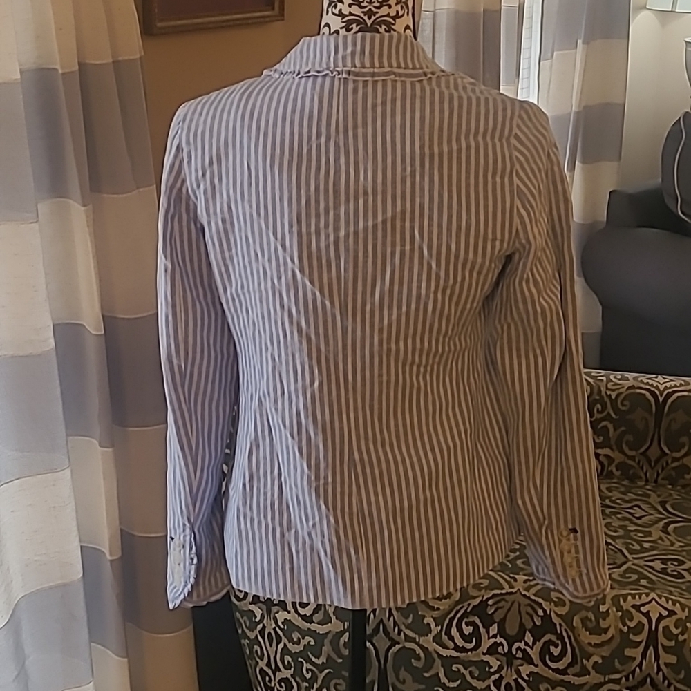 Crown & Ivy linen sz 2 blue white seersucker blazer - Picture 5 of 7